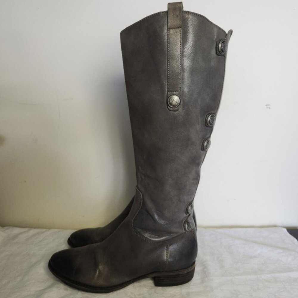 Arturo Chiang military riding boots